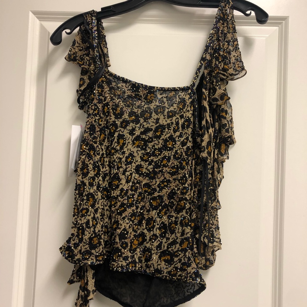 Women’s new with tag cheetah top